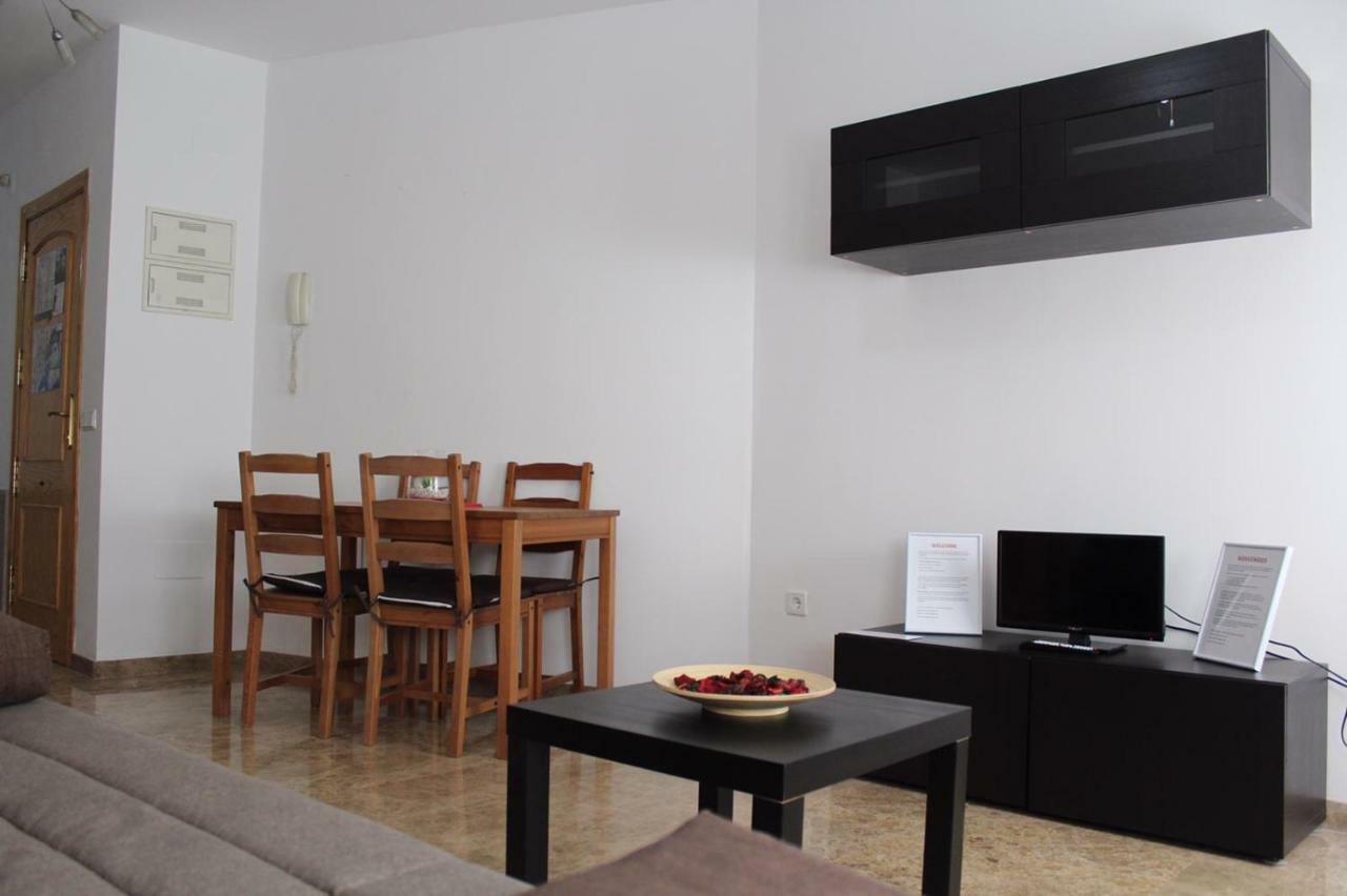 Amazing And Clean Studio Very Close To City Center Малага Экстерьер фото